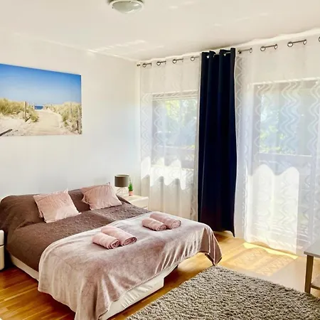 アパート Apartment In Dabrowa Near The Sea, Cleaning Included